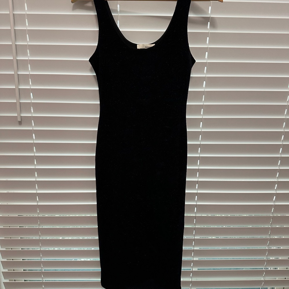 june & hudson Black Scoop Neck Ribbed Midi Dress